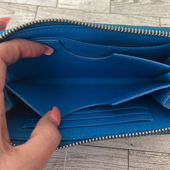 Michael Kors Blue and White Polka Dot Wallet - Picture 9 of 11